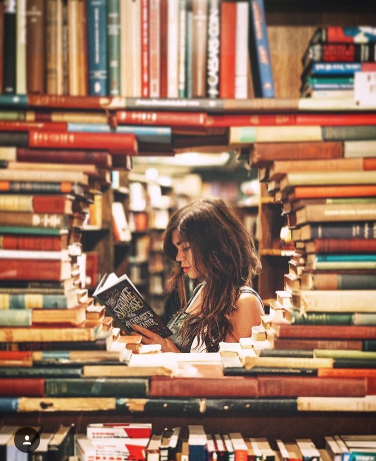 The Last Bookstore Hole - Best LA Instagram Locations